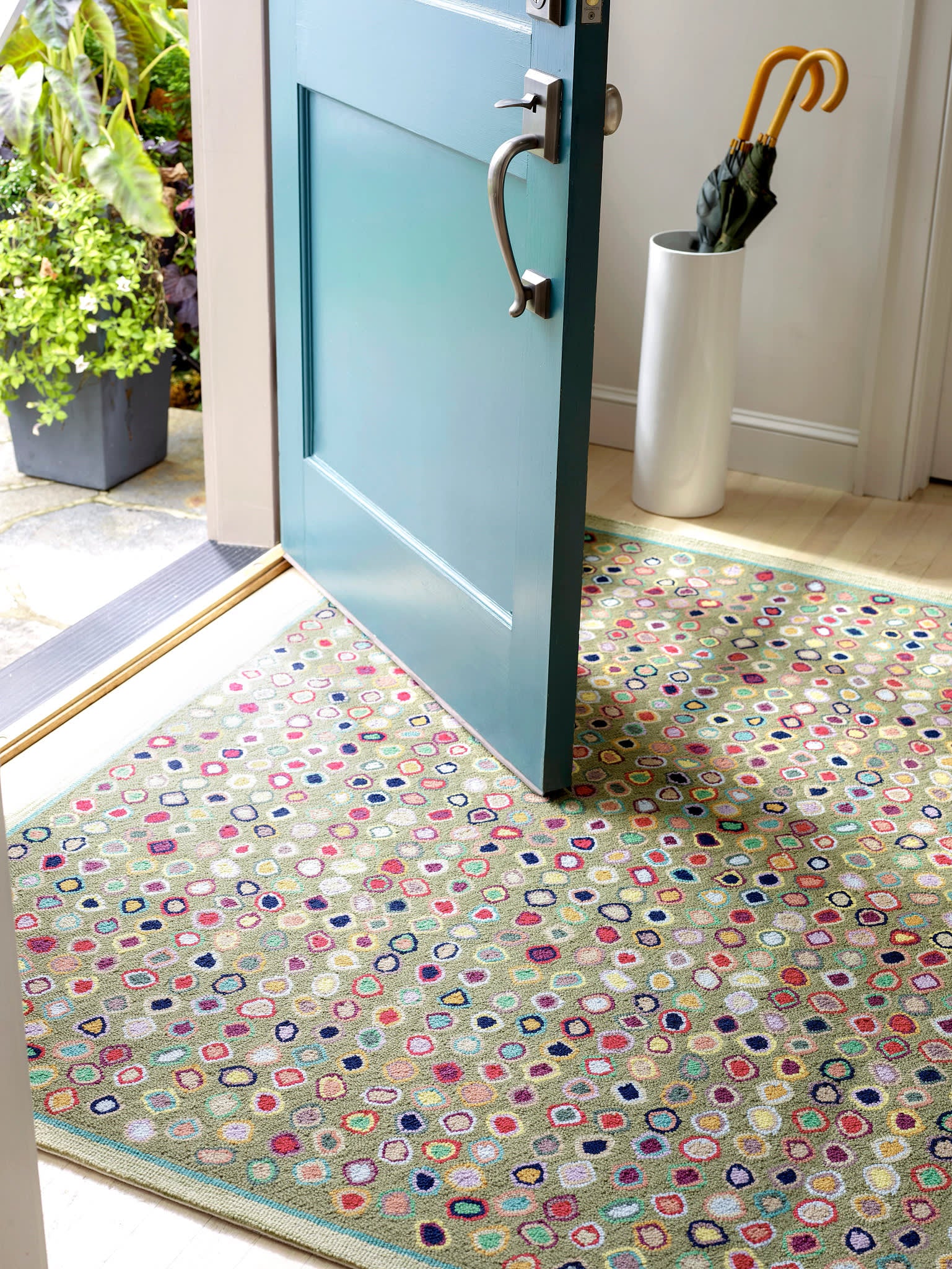 cat's paw hand micro hooked wool rug | sage cat's paw hand micro hooked wool rug | sage