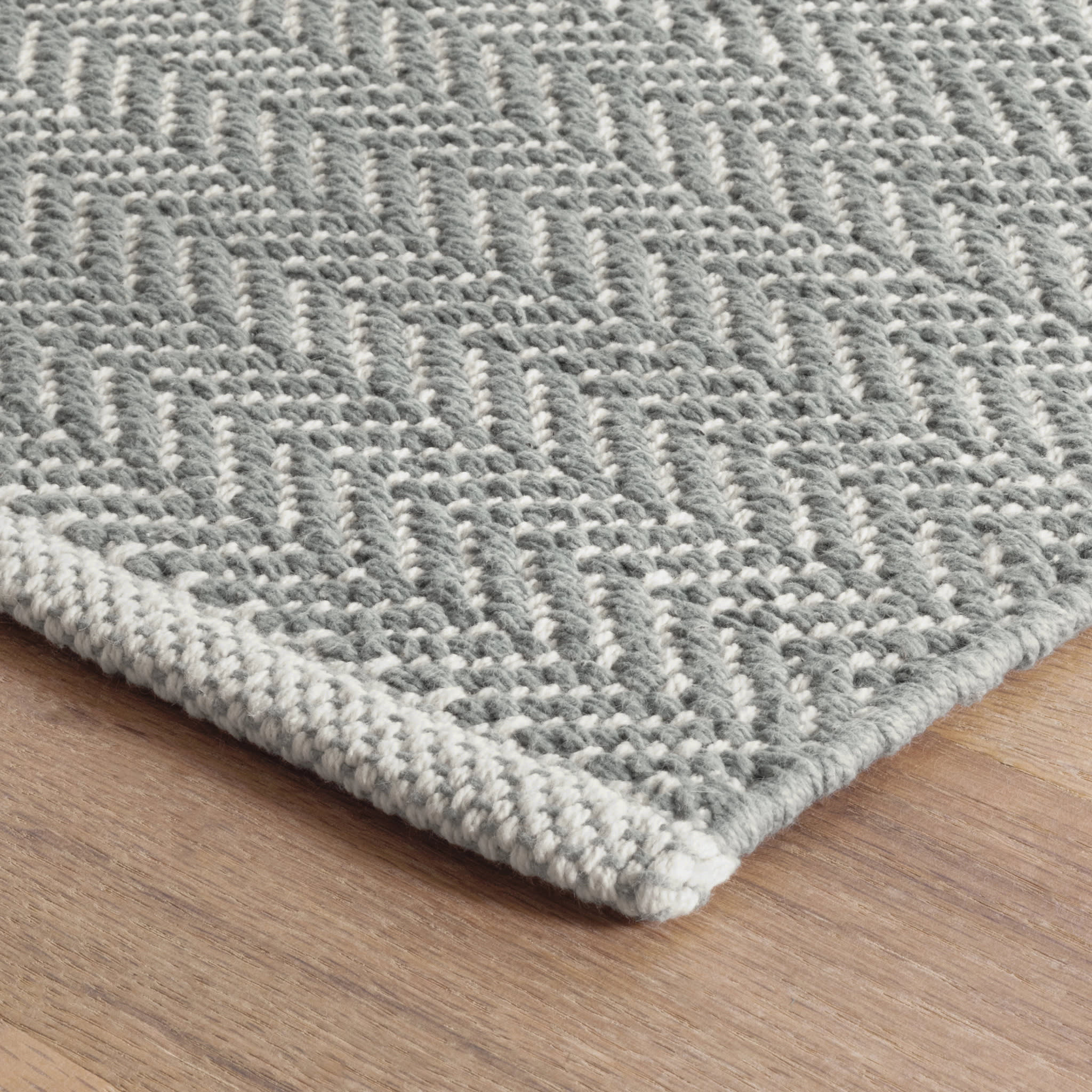 herringbone handwoven cotton rug | slate grey herringbone handwoven cotton rug | slate grey