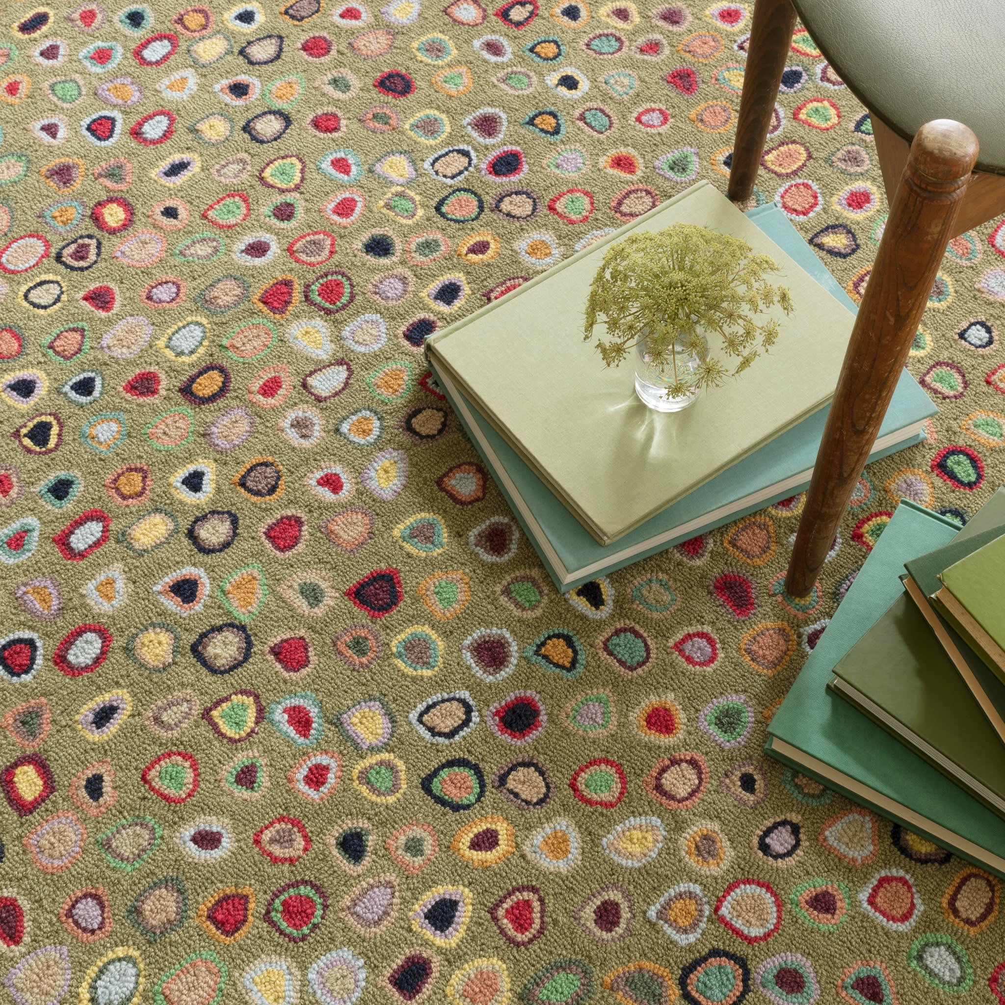 cat's paw hand micro hooked wool rug | sage cat's paw hand micro hooked wool rug | sage