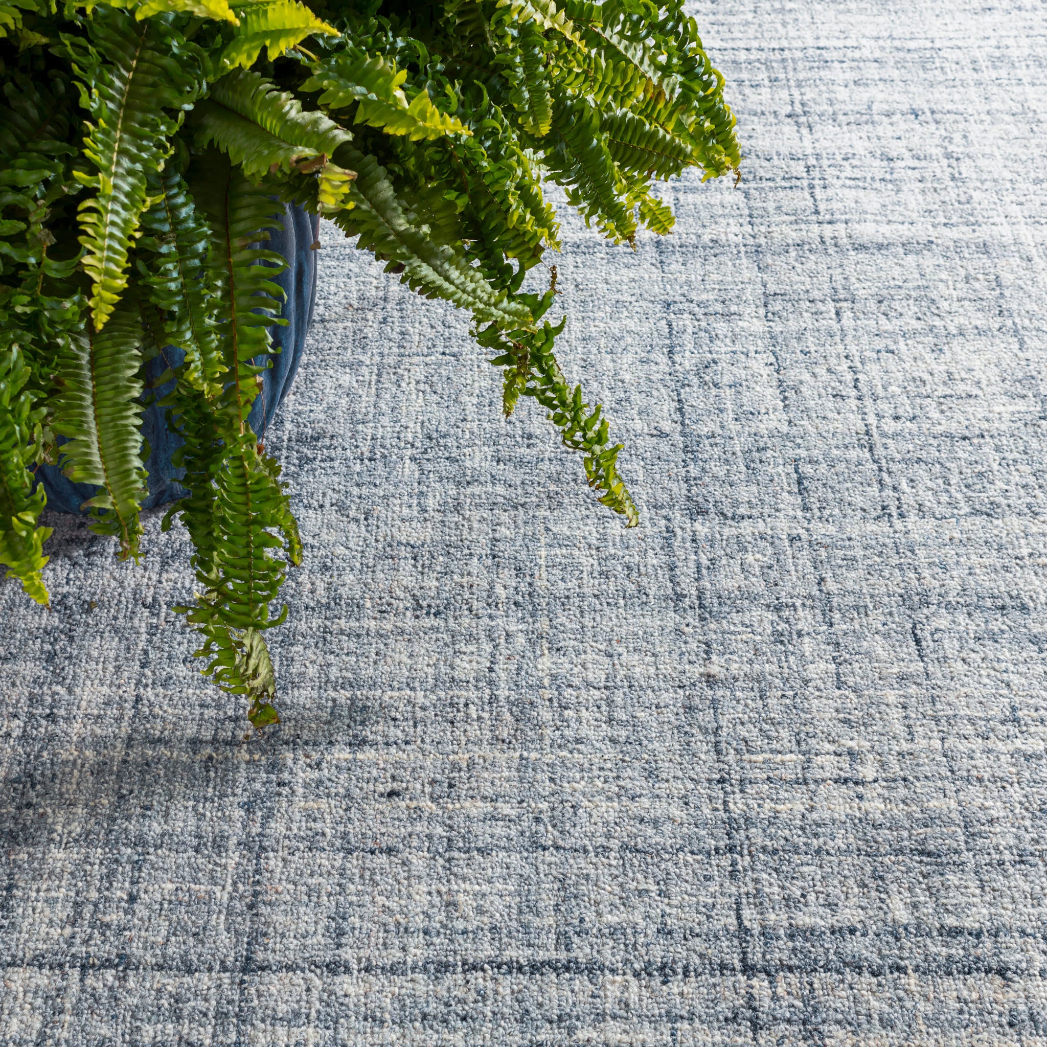 harris hand micro hooked wool rug | blue/ivory harris hand micro hooked wool rug | blue/ivory